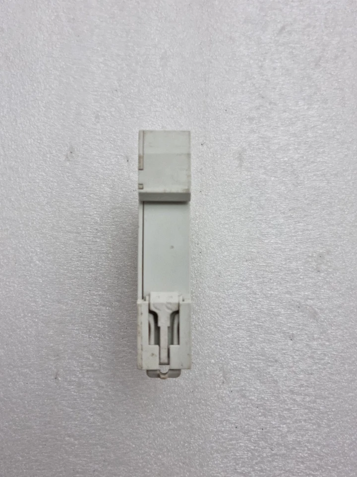 Merlin Gerin 16065 Time Delay 16065